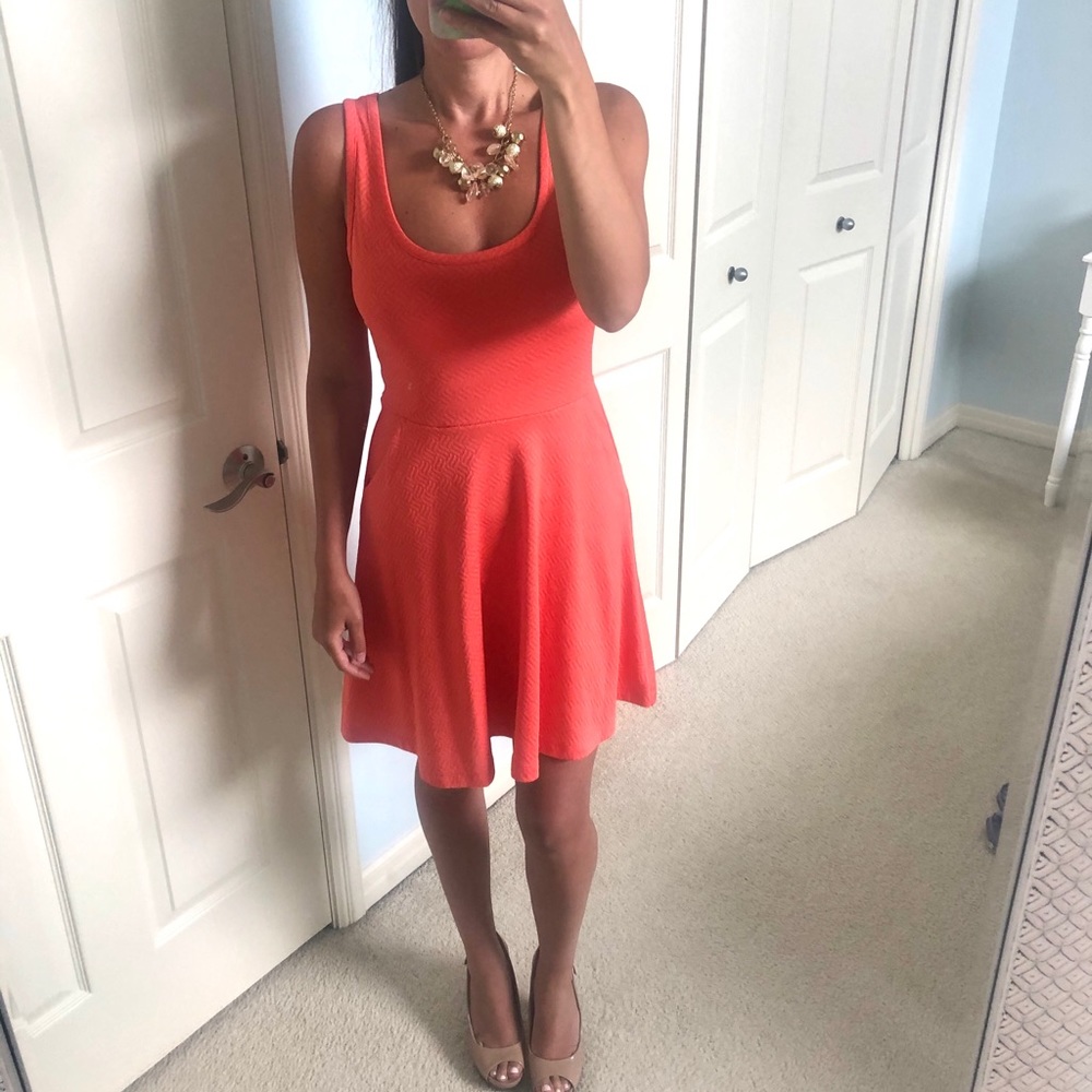 🌺Coral skater dress with pockets!!!🌺